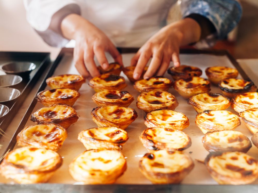 Pasteis de nata Lisbon cook