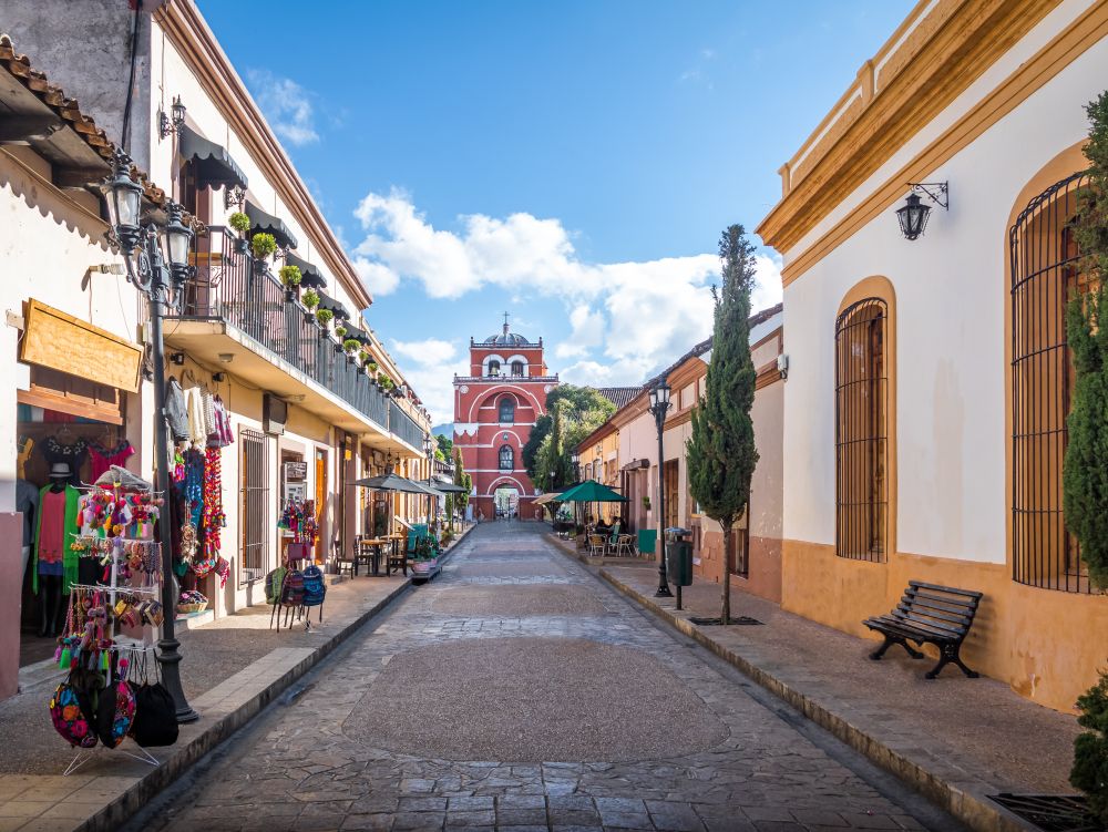 Pedestrian street and Del Carmen Arch Tower (Arco Torre del Carmen) - San Cristobal de las Casas, Chiapas, Mexico