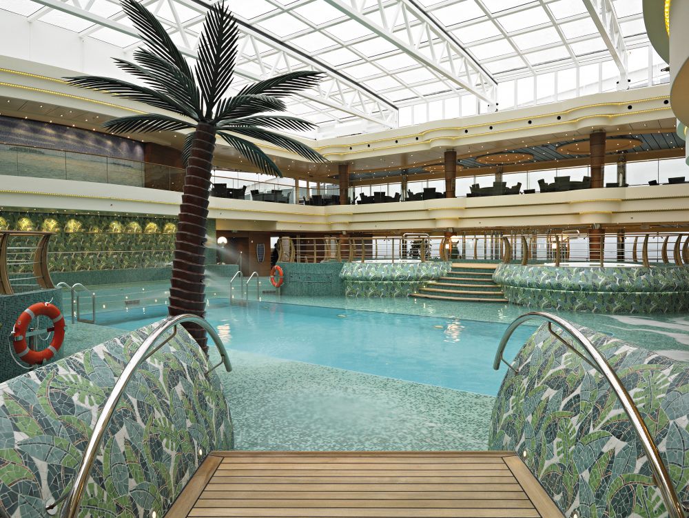 MSC Splendida - Piscine couverte "Equatore Pool"