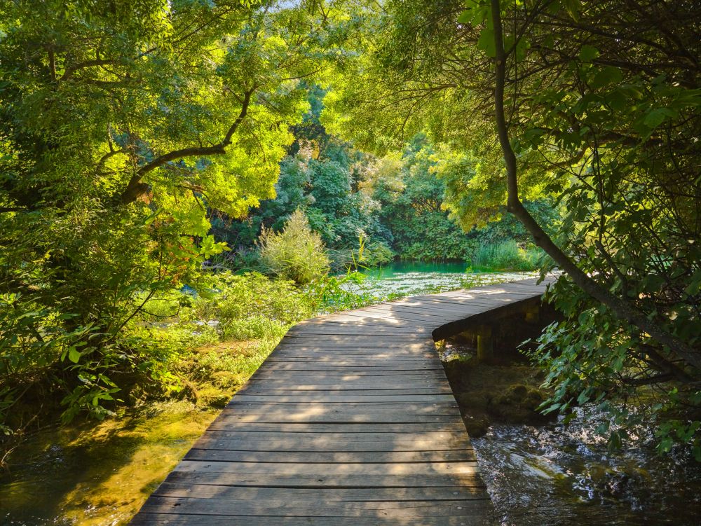 Sentier au parc KRKA
