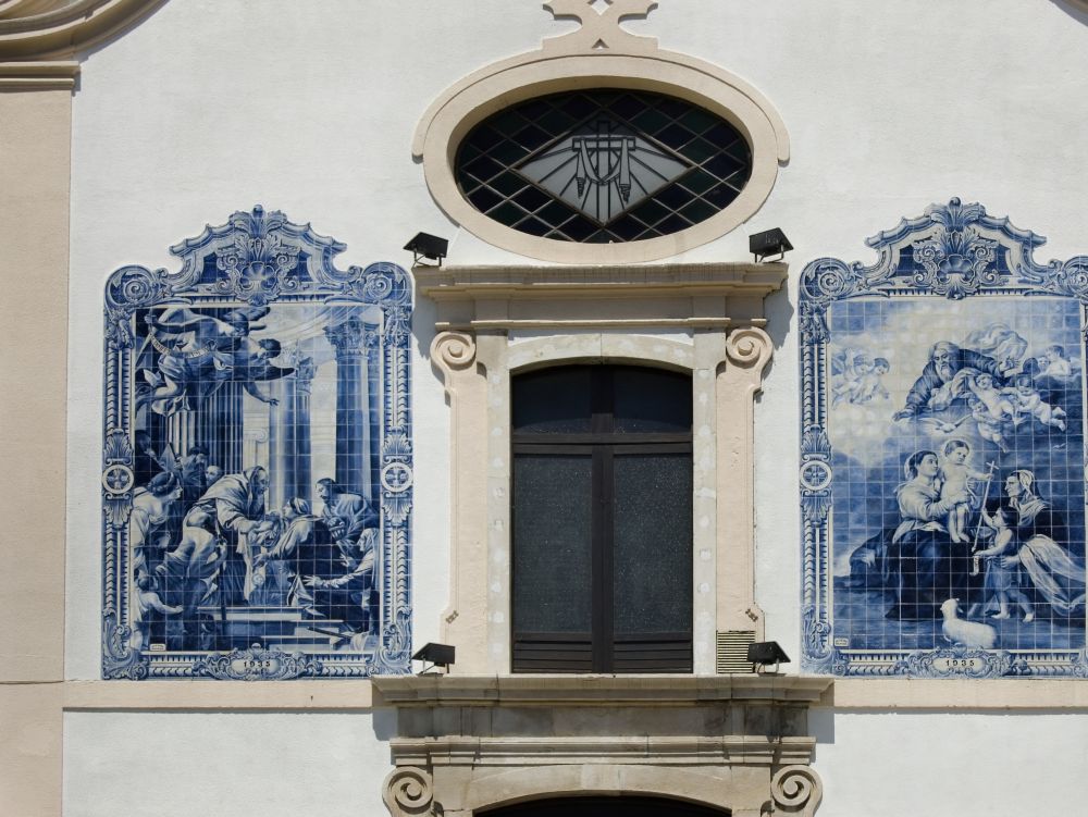 Aveiro, azulejos.