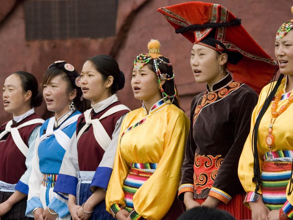 Yunnan, Les différentes ethnies en habits traditionnels