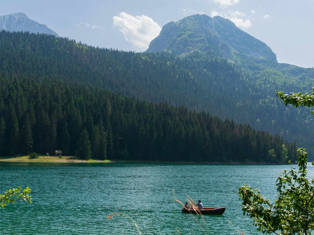 Crno Jezero