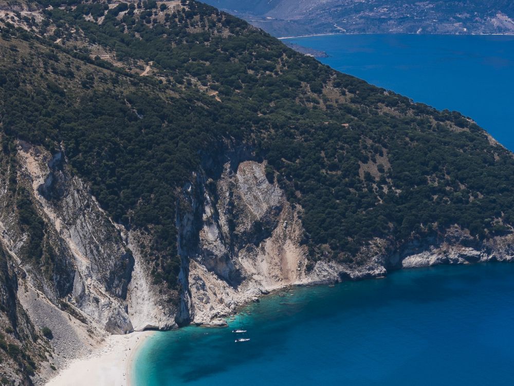 Plage de Mirtos