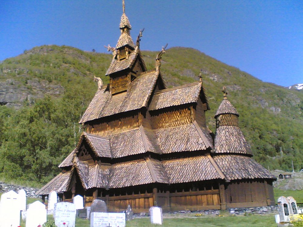 Eglise en bois debout