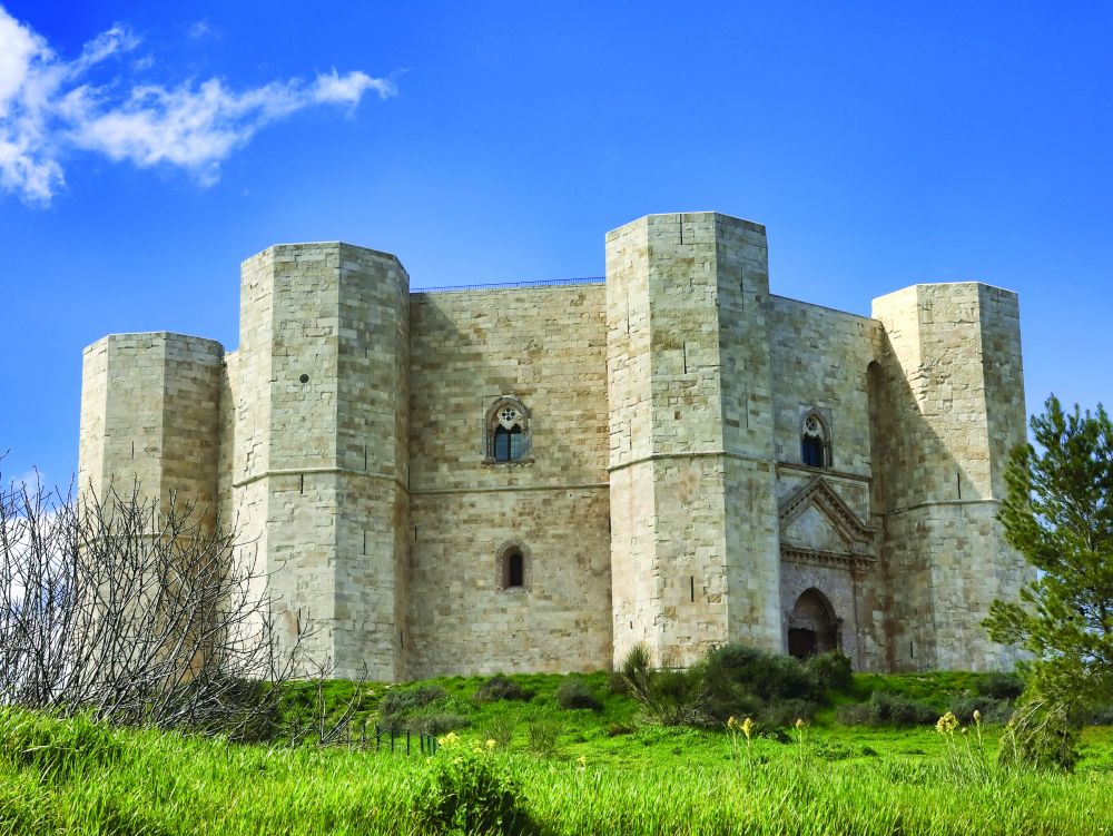 Le castel del Monte, un château italien du XIIIe siècle