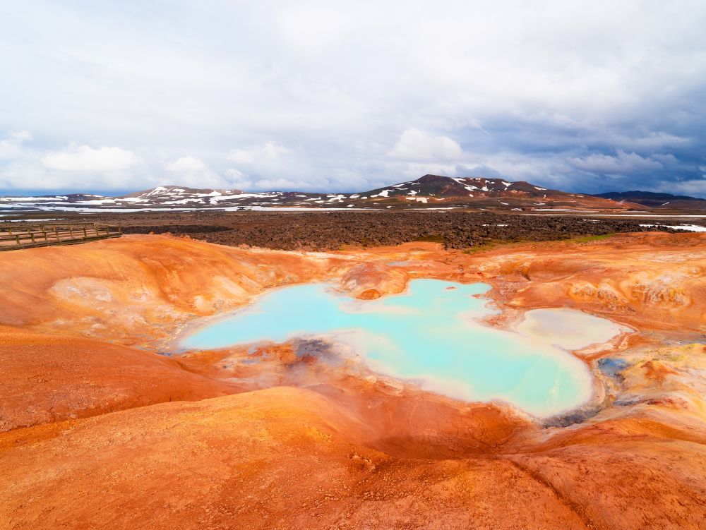 Source d'eau chaude au volcan de Krafla