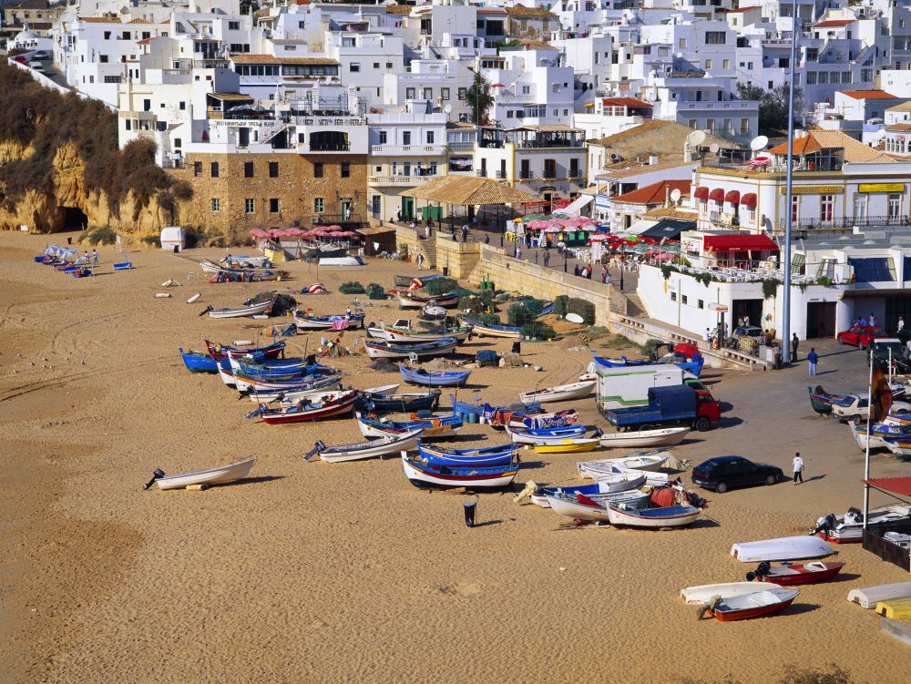 Bateaux de pêche traditionnels dans l'Algarve