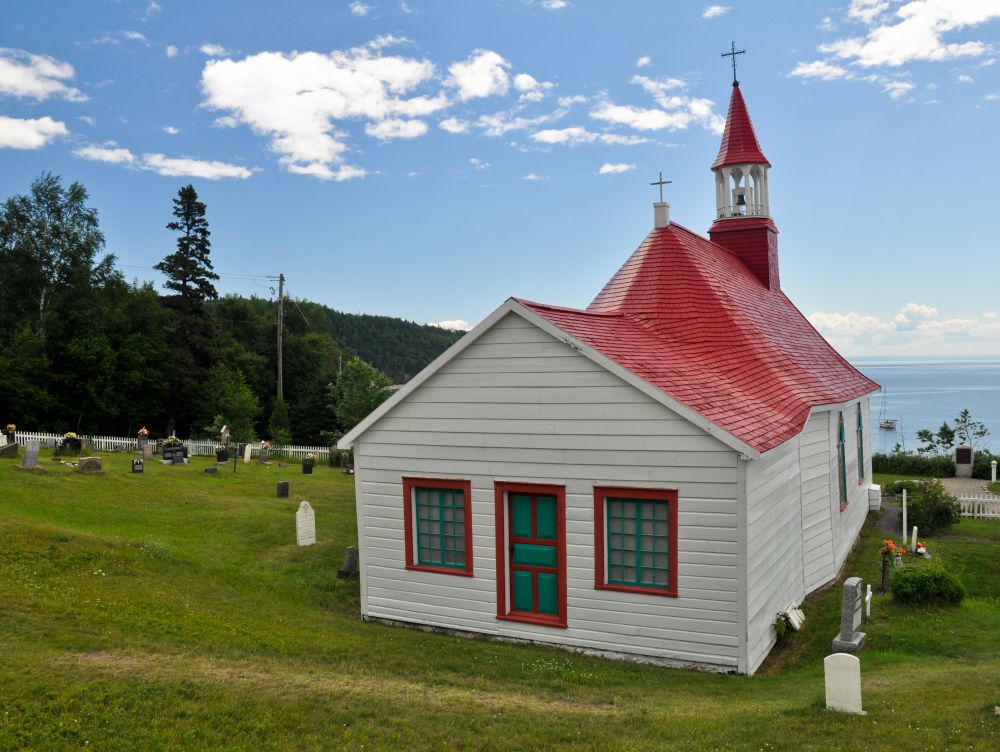 Tadoussac chapel (oldest canadian wooden church)