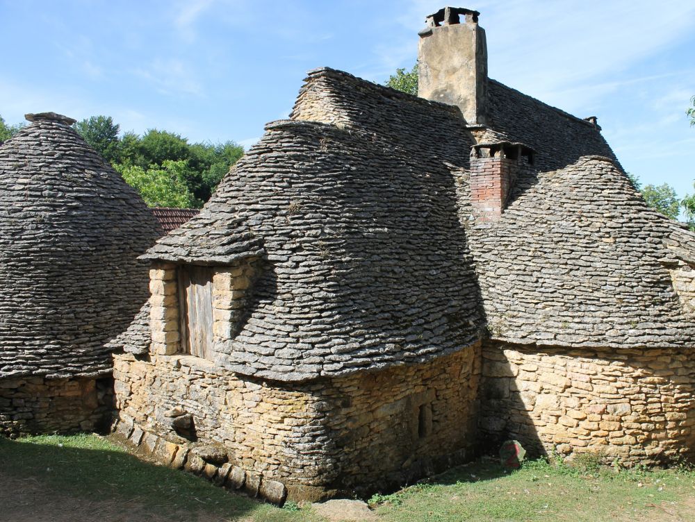Les cabanes du Breuil à Saint-André-d'Allas